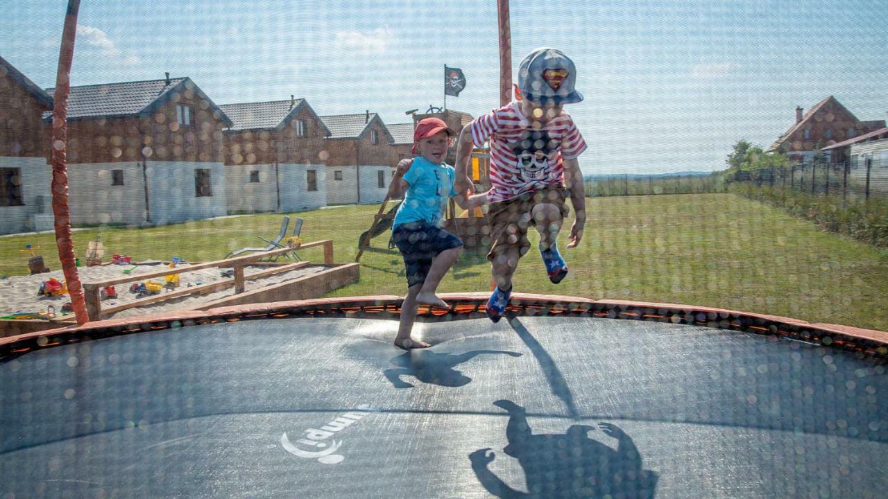 Domki Letniskowe Jastrzebia Park Jastrzębia Góra 외부 사진